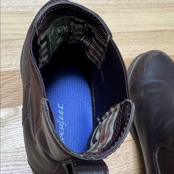 Ariat Wexford Dark Brown Chelsea Boots - Picture 2 of 4